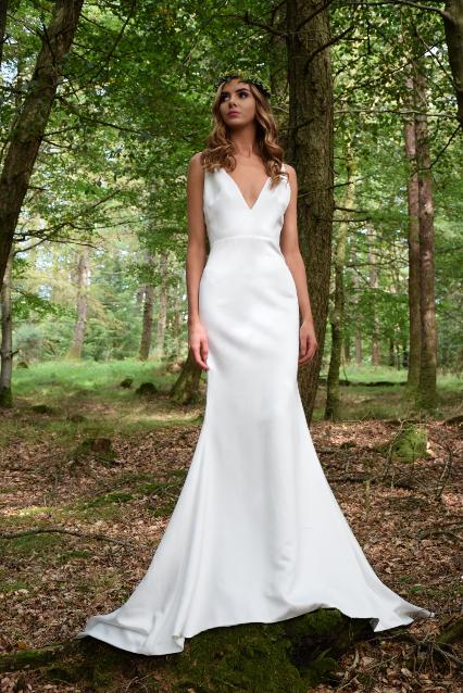 Meri gown Edwina Arya